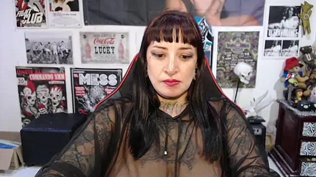 Rollyderolandia666 online show from 04/06/26, 10:22