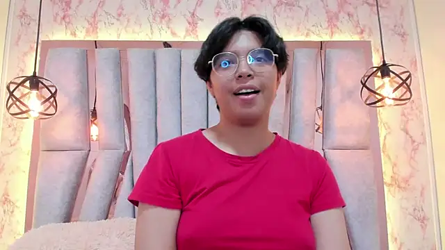 Emmapark  online show from 03/02/25, 12:42