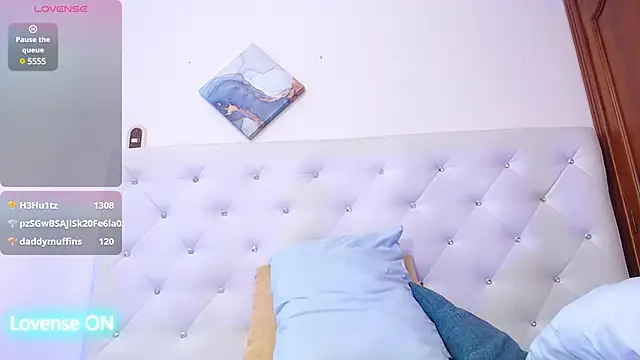 Snapshot of hanna_danger19 chatting on 03/07/25, 06:43 hanna danger19 online show from 03/07/25, 06:43