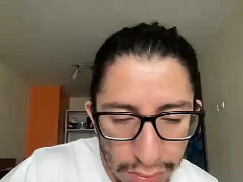 littlelatinhunter online show from 02/05/26, 11:59