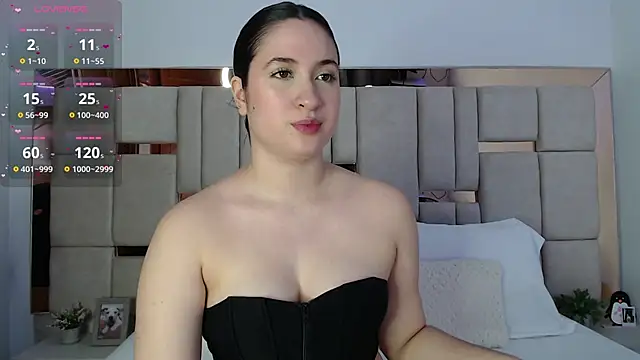 sofiaduque 26 online show from 02/23/25, 08:44