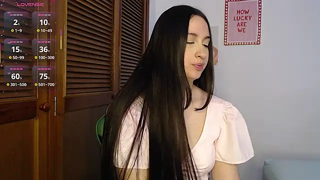 sofiaduque 26 online show from 03/11/26, 08:04