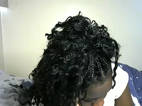 Novah  online show from 10/23/25, 07:40