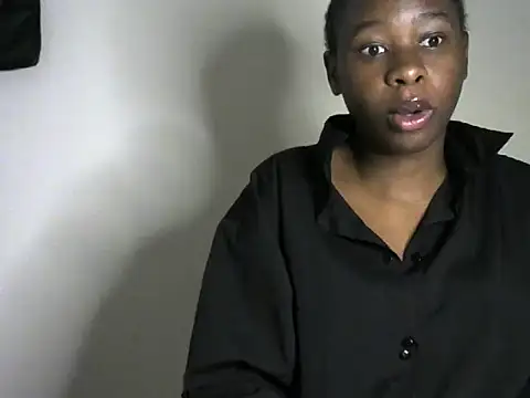 Novah  online show from 11/27/25, 01:02