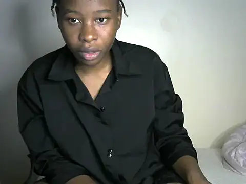 Novah  online show from 04/17/26, 04:10