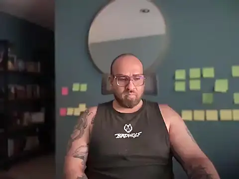 mexa bear online show from 11/18/25, 07:40