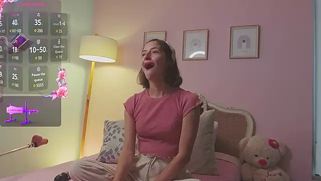 KittyAna online show from 02/26/25, 10:53