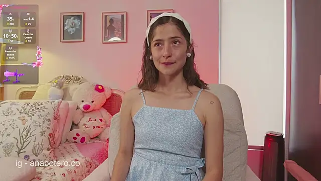 KittyAna online show from 10/09/25, 07:34