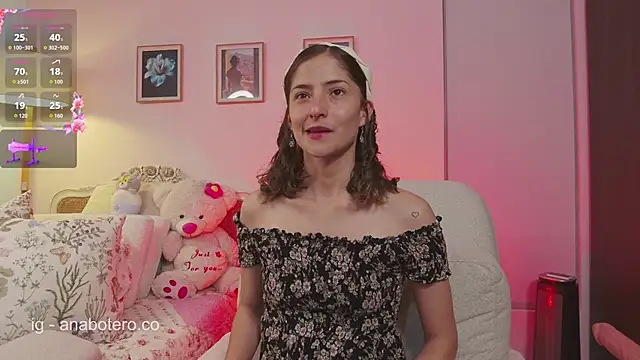 KittyAna online show from 10/12/25, 12:31