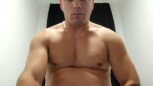 Snapshot of Mitzatb4u chatting on 09/14/25, 01:49 Mitzatb4u online show from 09/14/25, 01:49