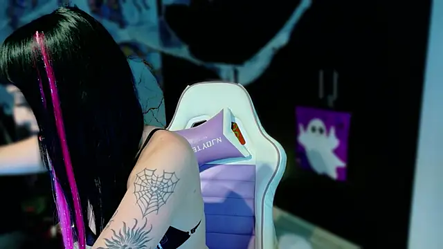 Madison Jackson online show from 10/15/25, 09:26