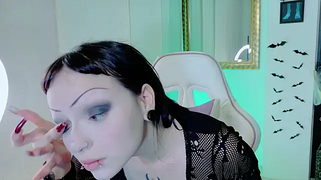 Madison Jackson online show from 04/12/26, 07:30