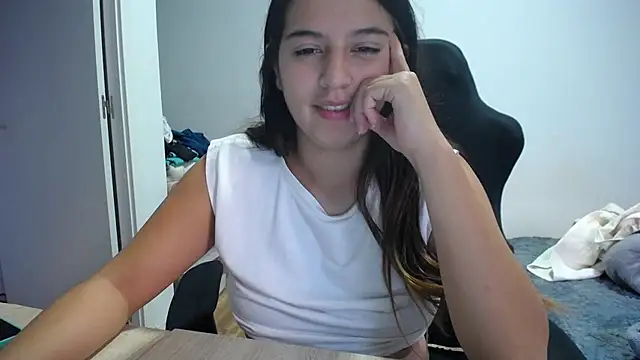 Contantin helena online show from 11/05/25, 05:02