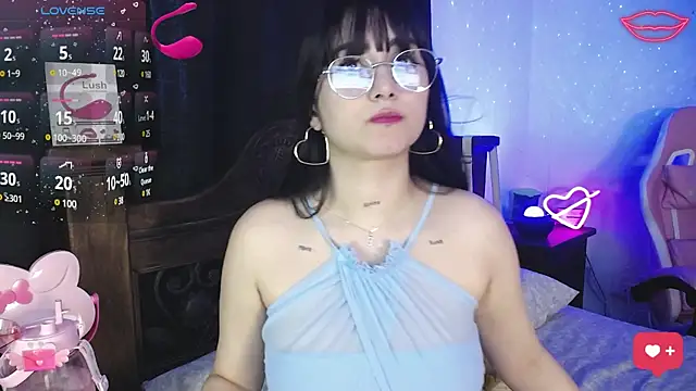 SexyLuna   online show from 02/04/25, 10:55