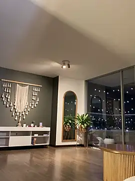 Snapshot of Irish_Collins chatting on 12/29/24, 03:54 Irish Collins online show from 12/29/24, 03:54