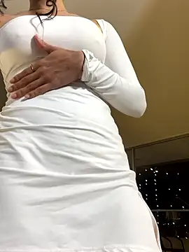 Snapshot of Irish_Collins chatting on 12/31/24, 12:54 Irish Collins online show from 12/31/24, 12:54