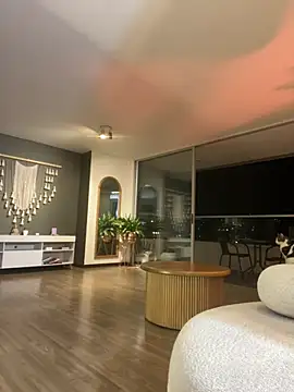 Snapshot of Irish_Collins chatting on 01/16/25, 03:23 Irish Collins online show from 01/16/25, 03:23