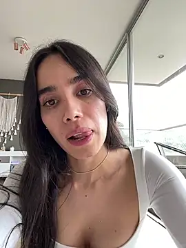 Snapshot of Irish_Collins chatting on 02/18/25, 06:47 Irish Collins online show from 02/18/25, 06:47