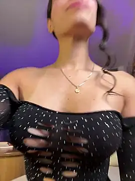 Snapshot of Irish_Collins chatting on 03/16/25, 12:45 Irish Collins online show from 03/16/25, 12:45