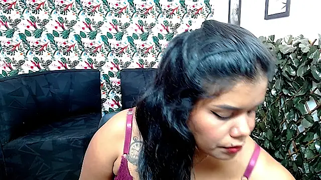 Snapshot of Wendy_Hot_ chatting on 01/14/25, 07:17 Wendy Hot online show from 01/14/25, 07:17