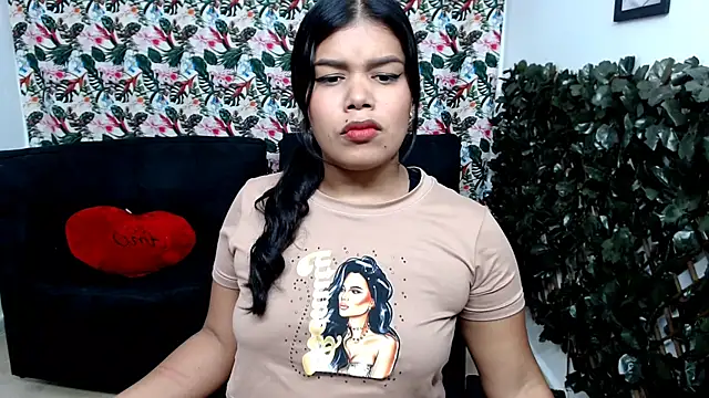 Snapshot of Wendy_Hot_ chatting on 03/04/25, 07:08 Wendy Hot online show from 03/04/25, 07:08