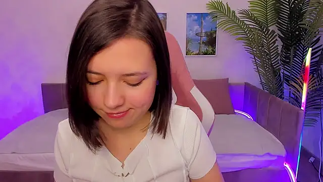 Snapshot of Lina_Brownie chatting on 02/22/25, 04:51 Lina Brownie online show from 02/22/25, 04:51