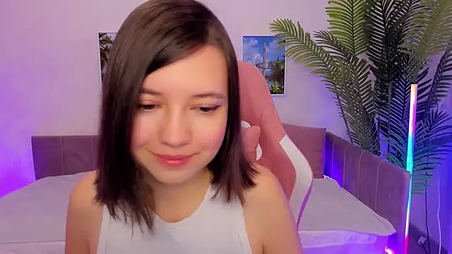 Snapshot of Lina_Brownie chatting on 03/09/25, 02:29 Lina Brownie online show from 03/09/25, 02:29