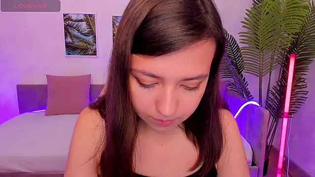 Snapshot of Lina_Brownie chatting on 09/23/25, 02:36 Lina Brownie online show from 09/23/25, 02:36