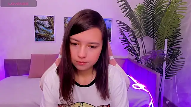 Snapshot of Lina_Brownie chatting on 10/09/25, 03:04 Lina Brownie online show from 10/09/25, 03:04