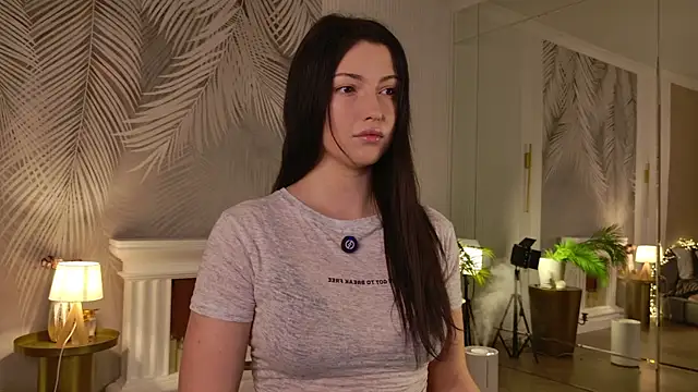 Miley Smile online show from 02/06/26, 06:07