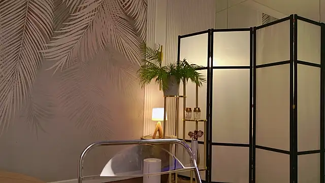 Miley Smile online show from 02/21/26, 06:47