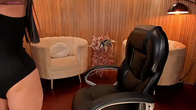 AlyssaDean online show from 10/15/25, 11:21