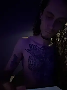 Snapshot of al3joxxx chatting on 01/10/26, 11:31 al3joxxx online show from 01/10/26, 11:31