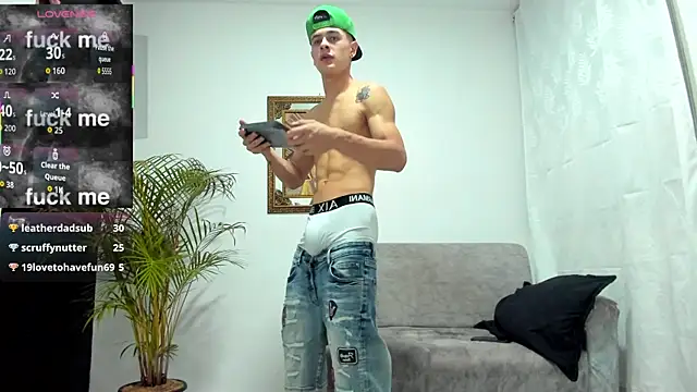 JuniorMorris  online show from 11/19/25, 11:16