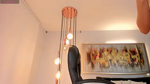 RoxanneHill  online show from 04/14/26, 08:37