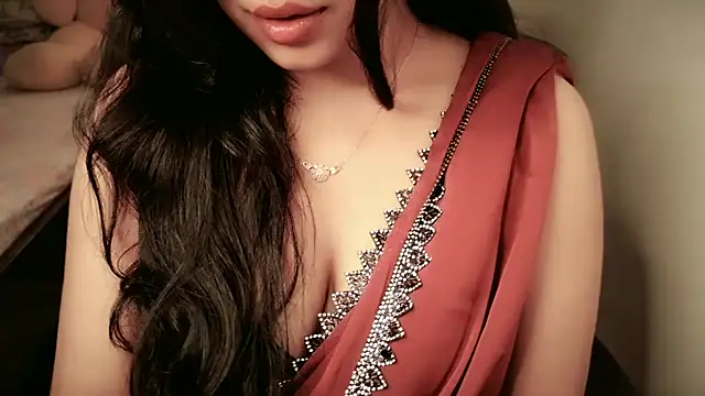 Spice-Summi online show from 10/17/25, 02:08