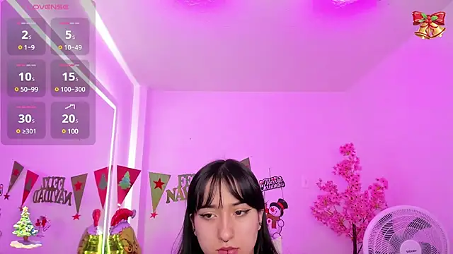 Snapshot of Miss_dolly_ chatting on 12/23/24, 12:19 Miss dolly  online show from 12/23/24, 12:19