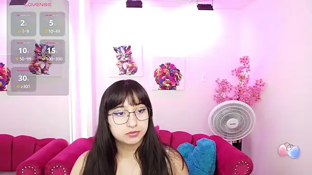 Snapshot of Miss_dolly_ chatting on 09/27/25, 12:43 Miss dolly  online show from 09/27/25, 12:43