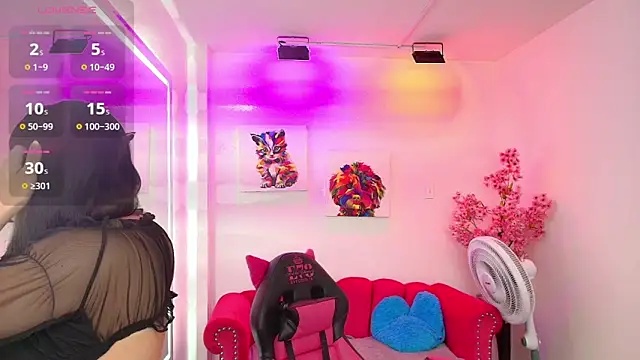 Snapshot of Miss_dolly_ chatting on 10/07/25, 12:35 Miss dolly  online show from 10/07/25, 12:35