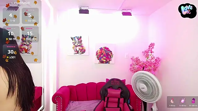 Snapshot of Miss_dolly_ chatting on 10/27/25, 12:31 Miss dolly  online show from 10/27/25, 12:31