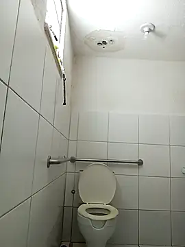 azuado20xv online show from 11/06/25, 01:01