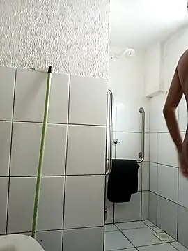 azuado20xv online show from 11/25/25, 02:50