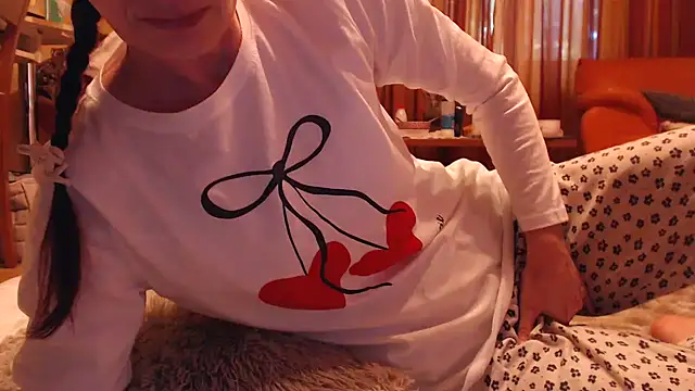 LovelyAndraGirl online show from 06/13/26, 01:42