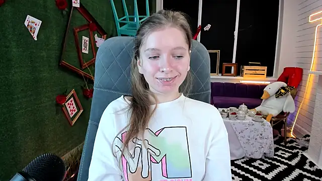 MayaSinabon online show from 02/08/25, 03:31