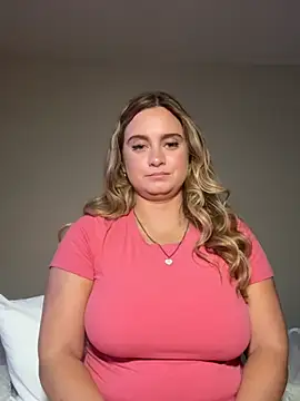 Sophie Raegan online show from 04/17/26, 11:46