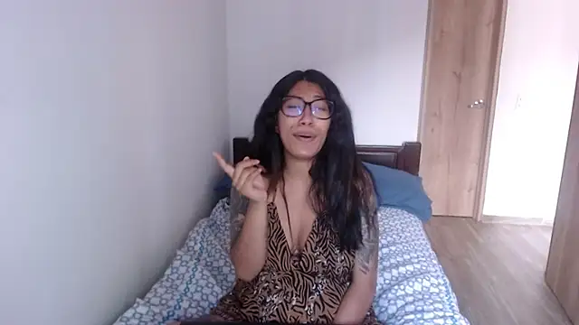 Snapshot of sofia_rosse4 chatting on 02/24/25, 08:47 sofia rosse4 online show from 02/24/25, 08:47