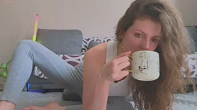 Sereta Finn online show from 04/10/26, 10:31