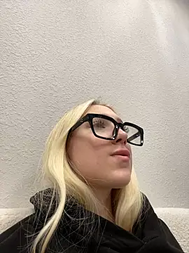 NikaMur online show from 02/13/25, 10:23