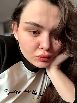 NikaMur online show from 10/27/25, 02:26