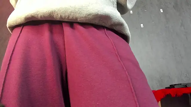 Snapshot of CharlotteScotte chatting on 03/15/25, 11:19 CharlotteScotte online show from 03/15/25, 11:19